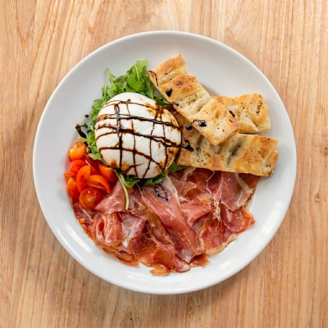 Burrata e Prosciutto.